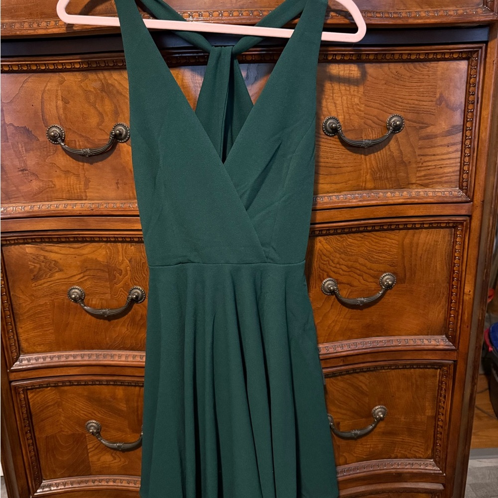 Wonder Whirl Hunter Greeen Twist Back Skater Dress